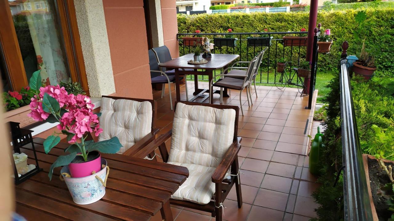 Cuarenta Y Ocho Luces Guest House บูร์โกส ภายนอก รูปภาพ